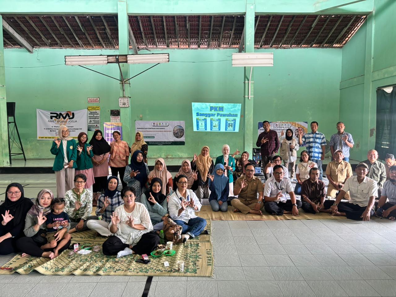 PKM Sanggar Pawuhan: UST, UMBY, dan Sanggar Pawuhan Dorong Pengelolaan Sampah Berbasis Komunitas di Tamantirto